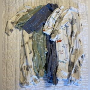 Bundle of 5 Carter’s Onesies- 3mo